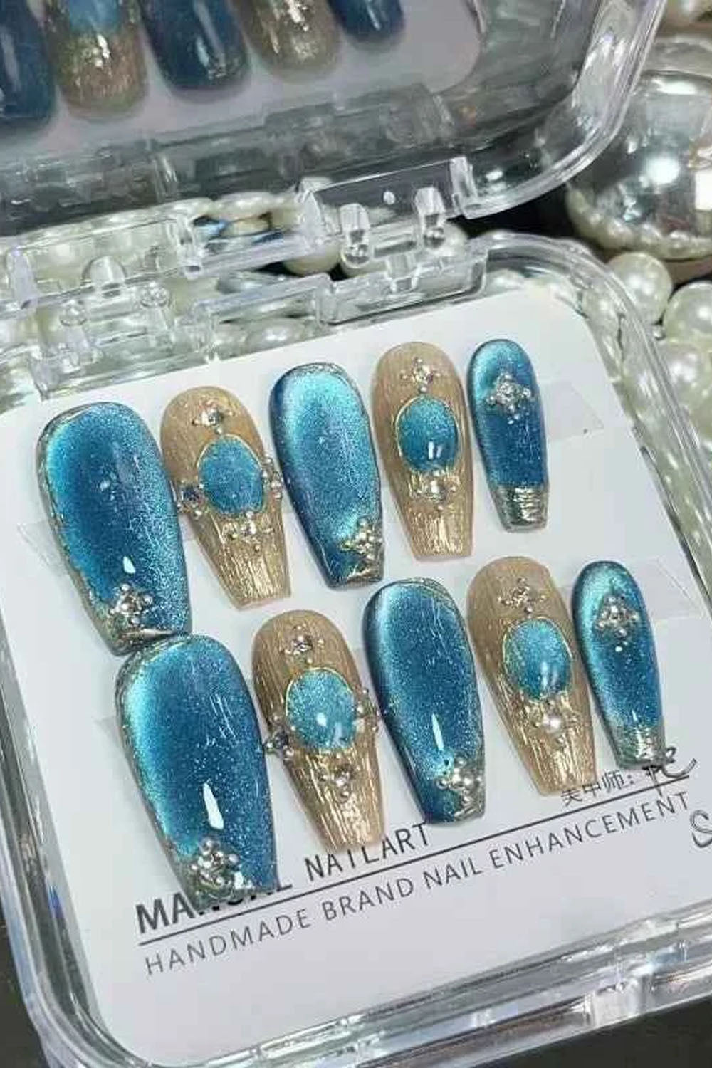 Cat Eye collection