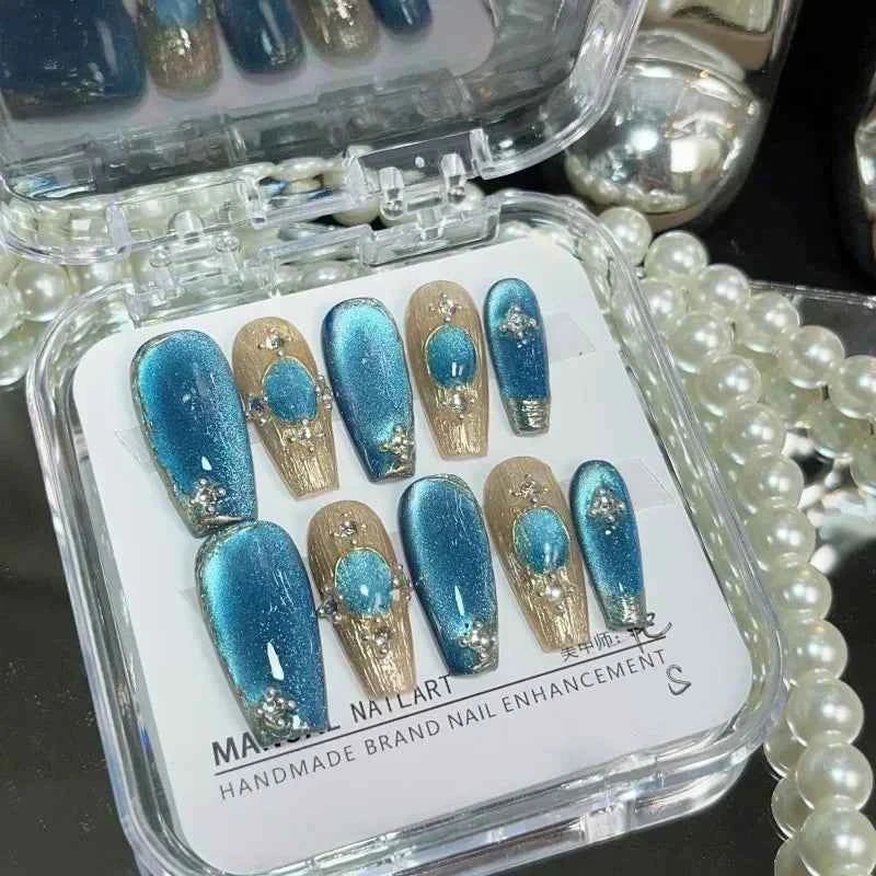 Cat Eye collection